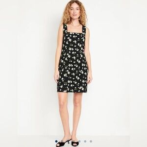 🆕 Old Navy Women’s Sleeveless Linen-Blend Mini Dress Black Floral Medium 8-10